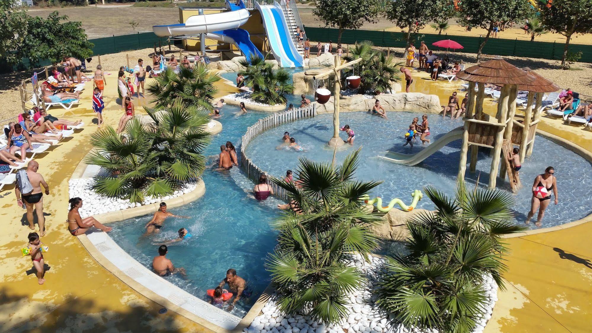 Camping Le Sainte Marie المظهر الخارجي الصورة